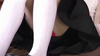 Sizzling Video Features A Cross-Dressing Performer In Steamy Sexual Encounter