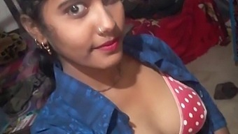 Indian Village Girl Gets Her Pussy Fucked Hard