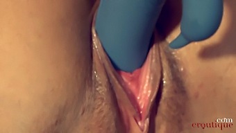 Geisha Kyd'S Record-Breaking Squirting Orgasm Using Herspot Toy