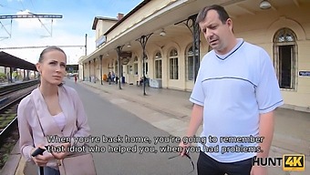 Богату Девојку Јебе Њен Муж Рогоња.